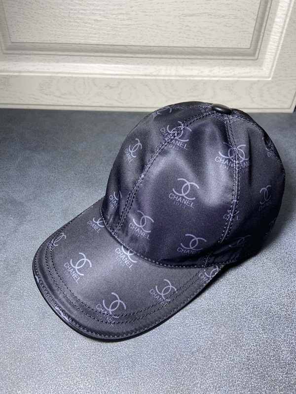 ブランド帽子正面デザイン